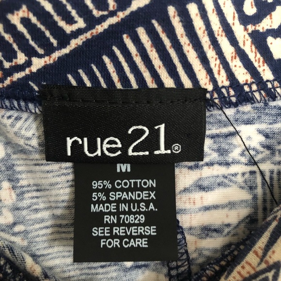 Rue 21 #skatergirl sz m #rue21 #swingskirt - Picture 2 of 3